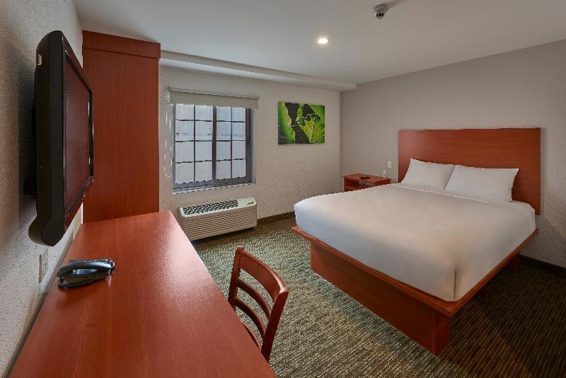 Extended Suites Ciudad Del Carmen Aeropuerto Стая снимка