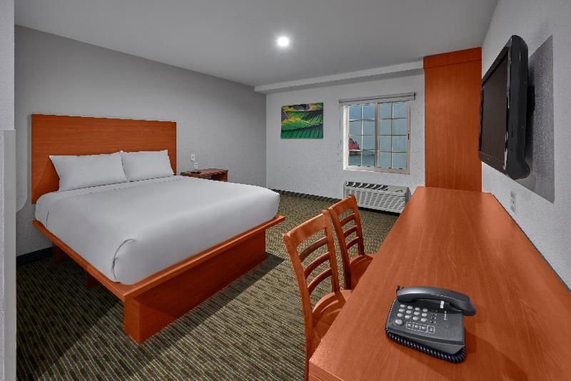 Extended Suites Ciudad Del Carmen Aeropuerto Стая снимка